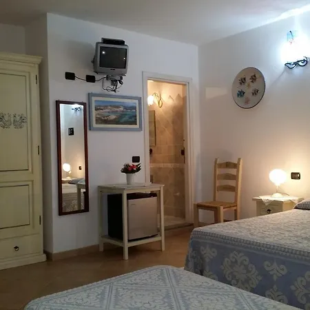 Mare Isole 3* La Maddalena (Sassari)