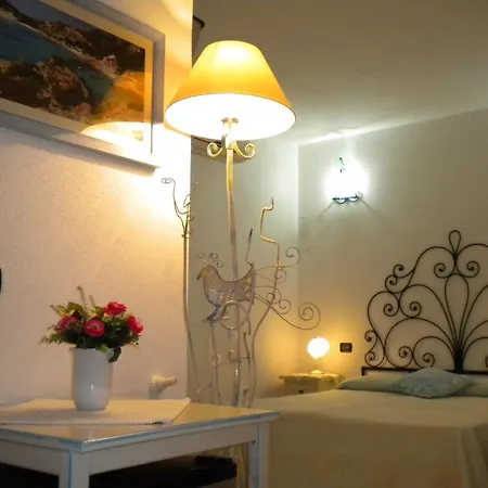 B&B Mare Isole 라마달레나
