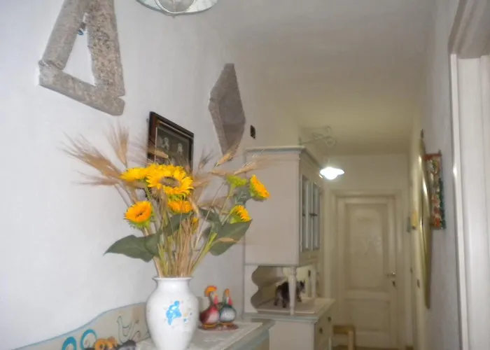 Mare Isole Oda ve Kahvaltı 3*