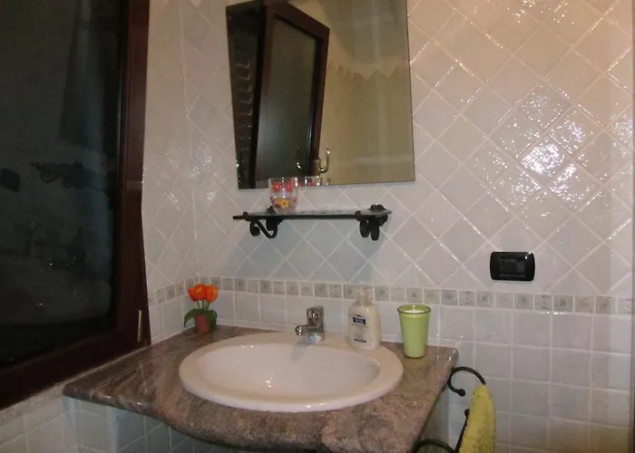 ベッド・アンド・ブレックファスト Mare Isole ラ・マッダレーナ