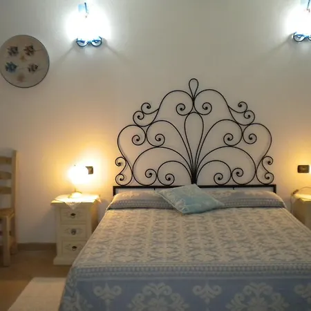 Mare Isole Bed & Breakfast